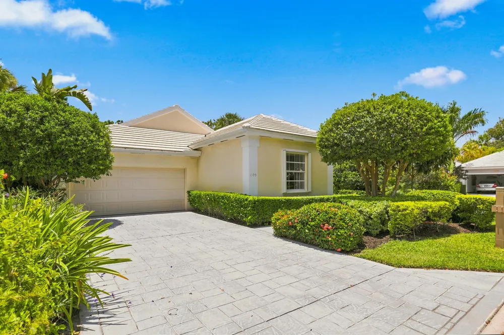 1109 Lytham Court West Palm Beach, FL 33411