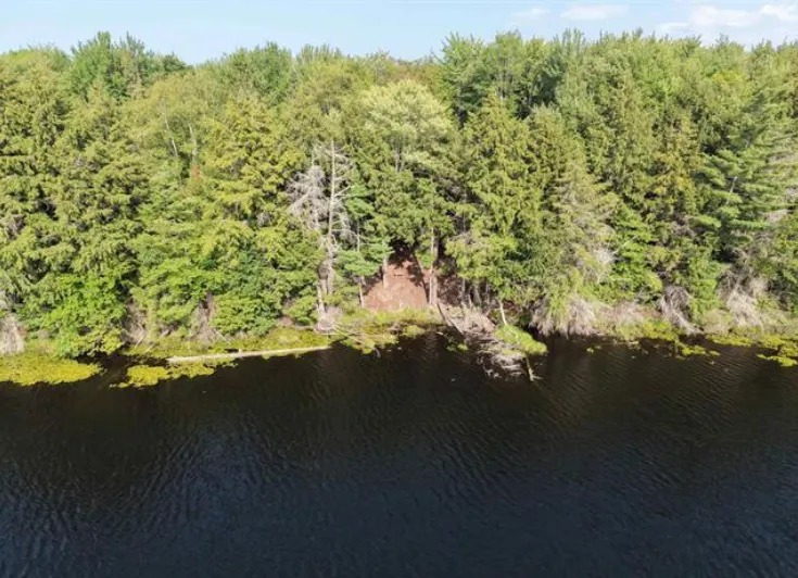 13999 County Road 440 Nahma, MI 49895