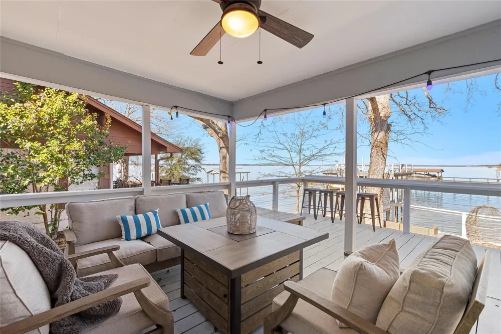 224 Harbor Drive Gun Barrel City, TX 75156