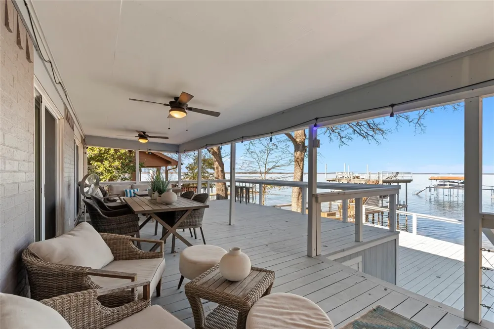 224 Harbor Drive Gun Barrel City, TX 75156