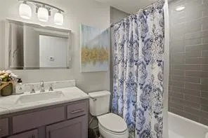 224 Harbor Drive Gun Barrel City, TX 75156