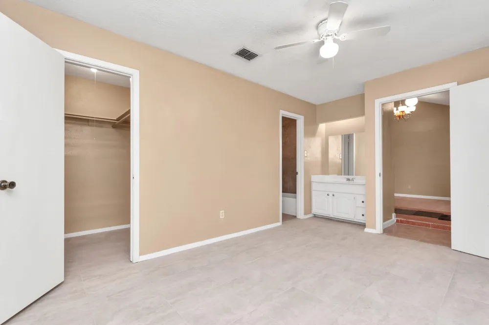 1315 Twining Oaks Lane Missouri City, TX 77489