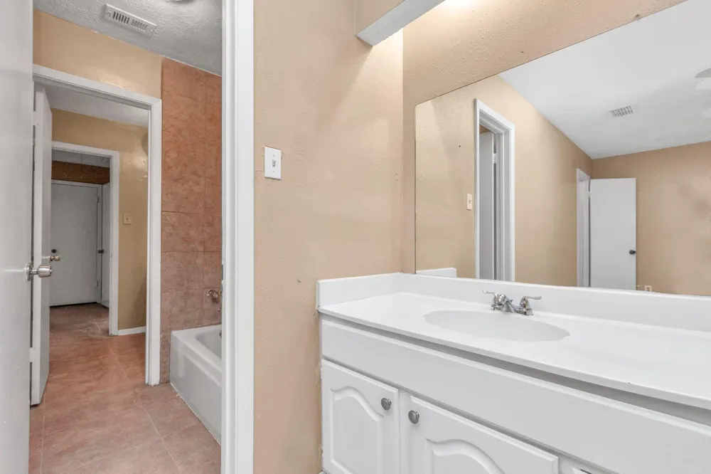 1315 Twining Oaks Lane Missouri City, TX 77489