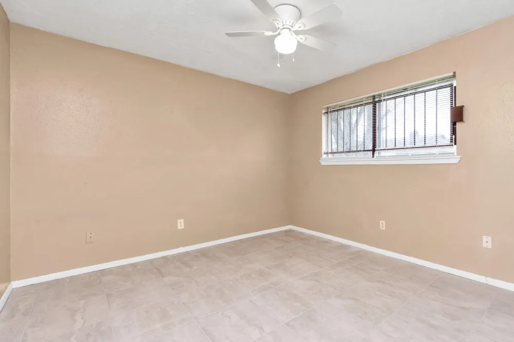 1315 Twining Oaks Lane Missouri City, TX 77489