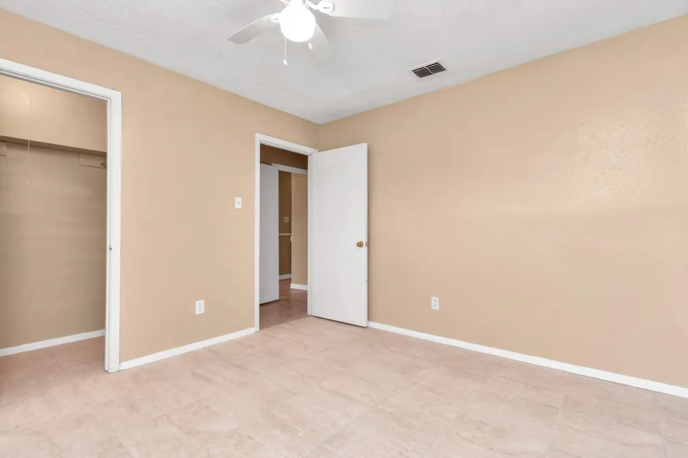 1315 Twining Oaks Lane Missouri City, TX 77489