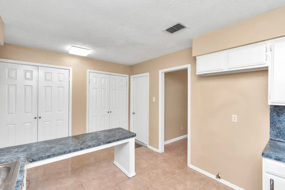 1315 Twining Oaks Lane Missouri City, TX 77489