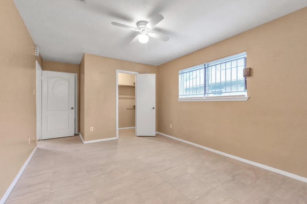 1315 Twining Oaks Lane Missouri City, TX 77489