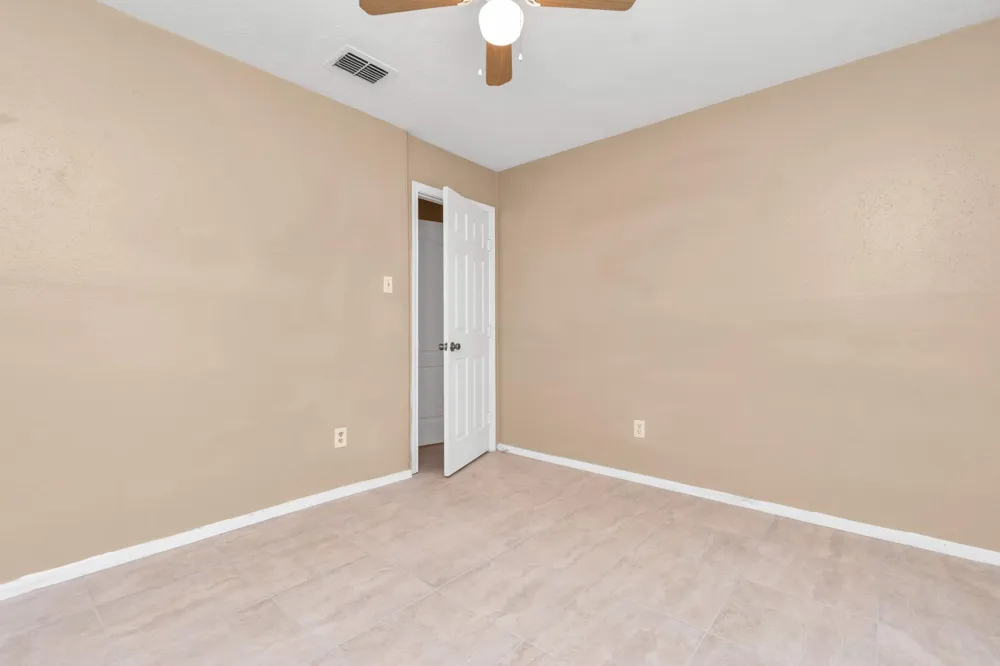 1315 Twining Oaks Lane Missouri City, TX 77489