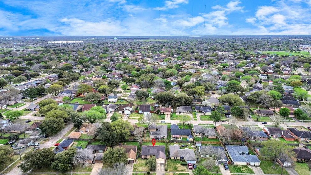 1315 Twining Oaks Lane Missouri City, TX 77489