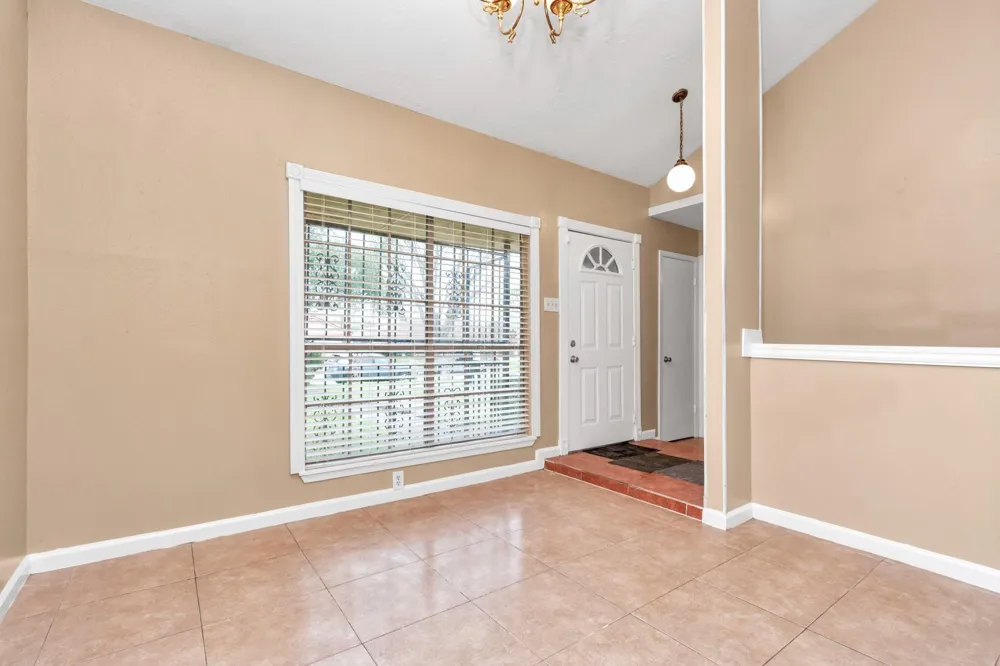 1315 Twining Oaks Lane Missouri City, TX 77489