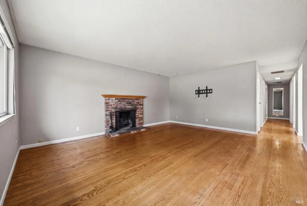 1448 Sherman Avenue Napa, CA 94558