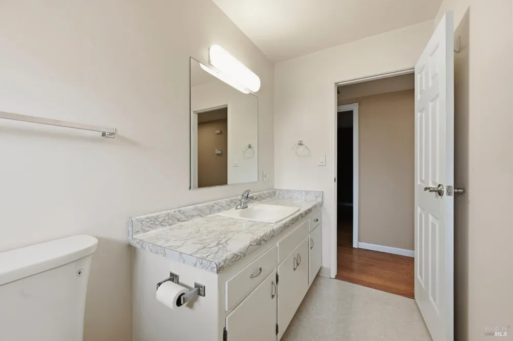 1448 Sherman Avenue Napa, CA 94558