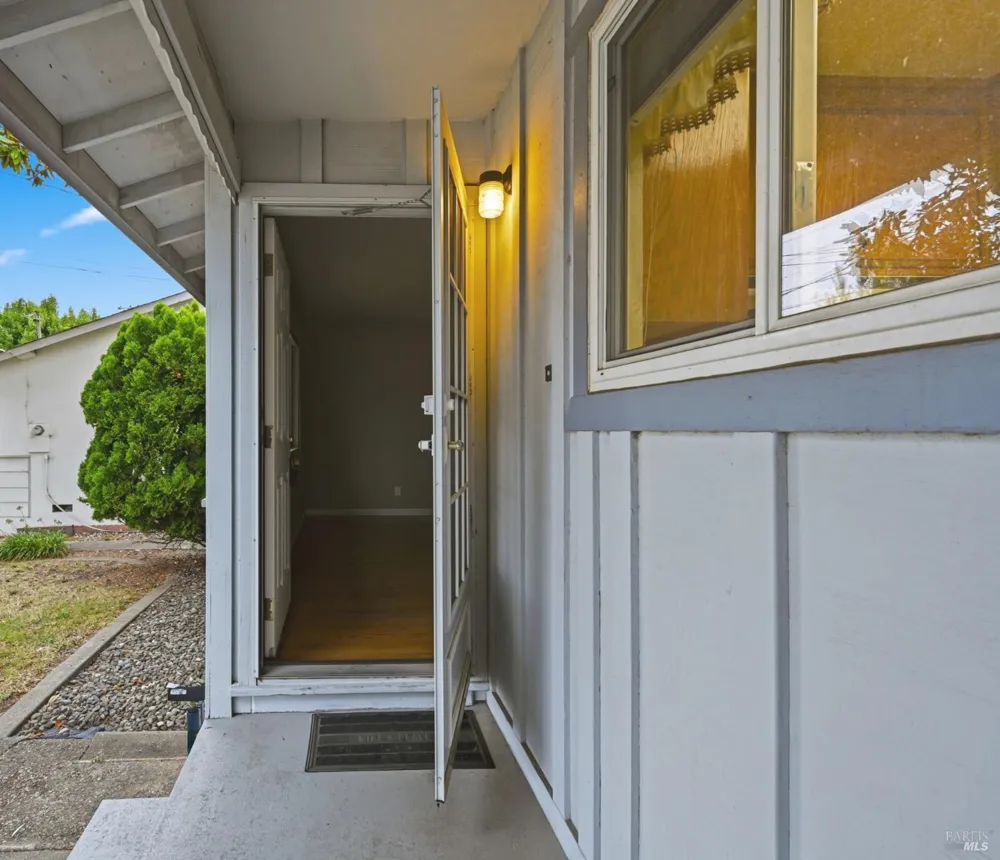 1448 Sherman Avenue Napa, CA 94558