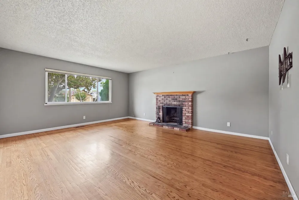 1448 Sherman Avenue Napa, CA 94558