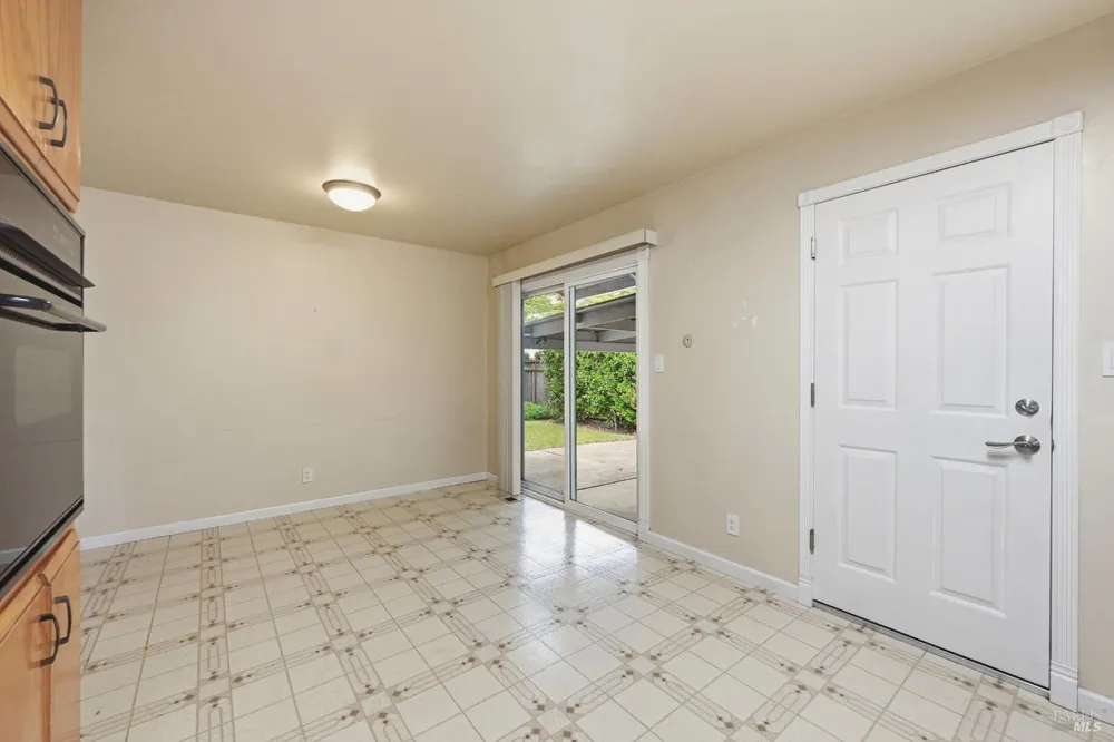 1448 Sherman Avenue Napa, CA 94558