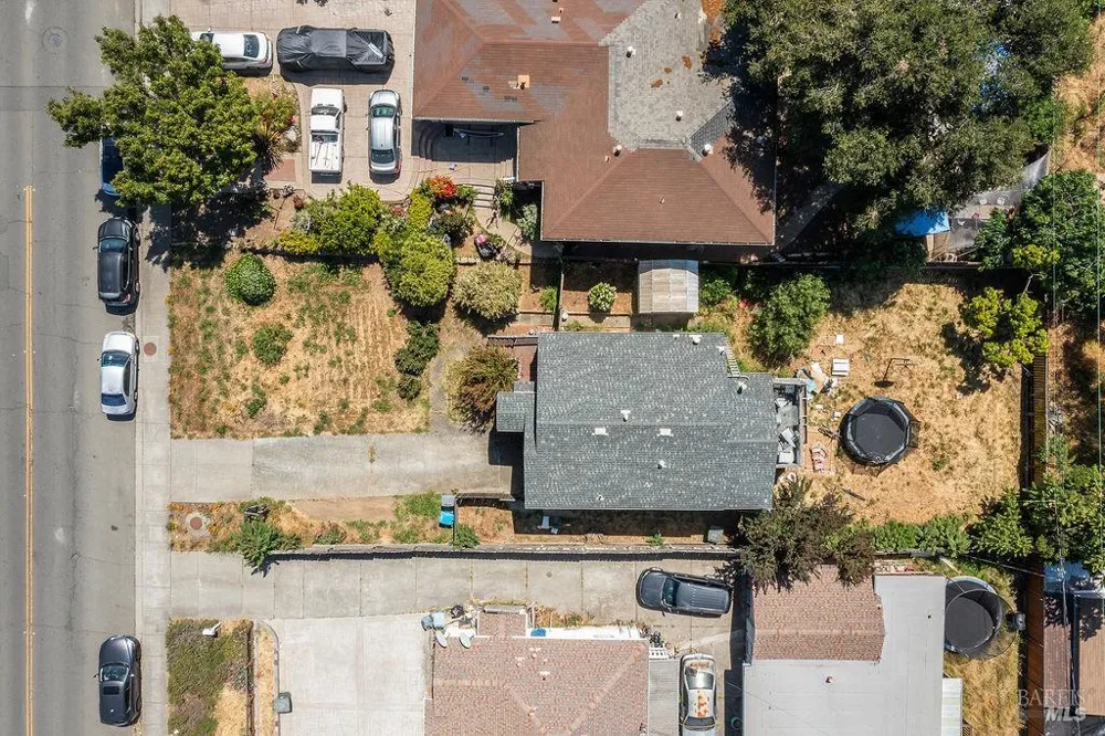 841 Benicia Road Vallejo, CA 94591