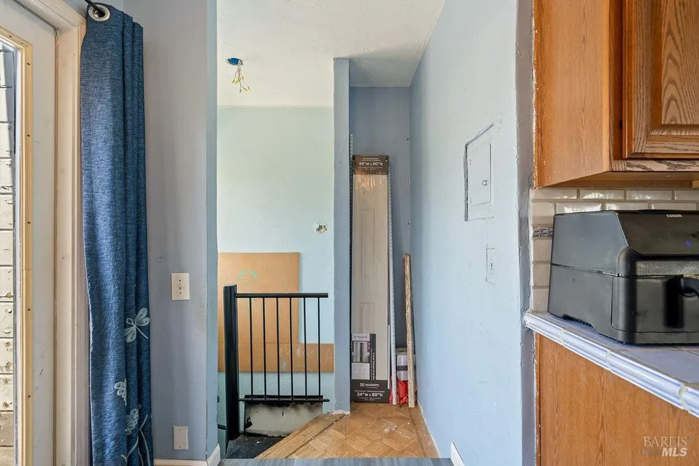 841 Benicia Road Vallejo, CA 94591