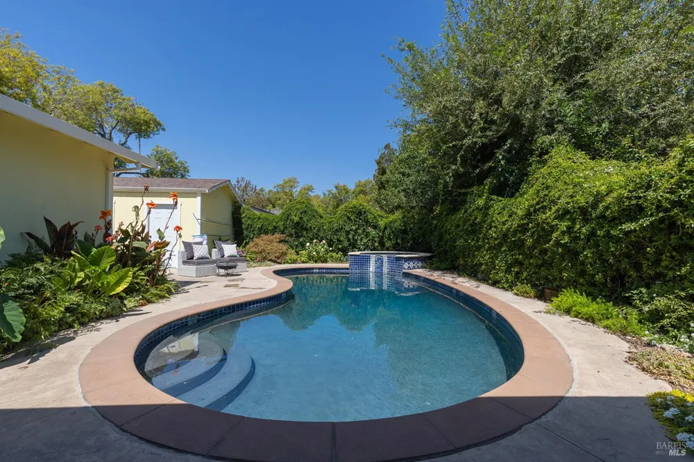 3596 Idlewild Avenue Napa, CA 94558