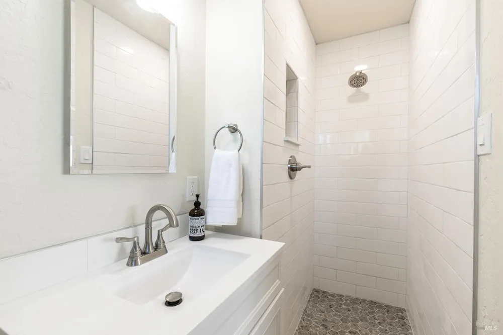 3596 Idlewild Avenue Napa, CA 94558
