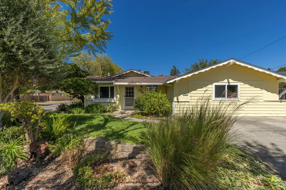 3596 Idlewild Avenue Napa, CA 94558