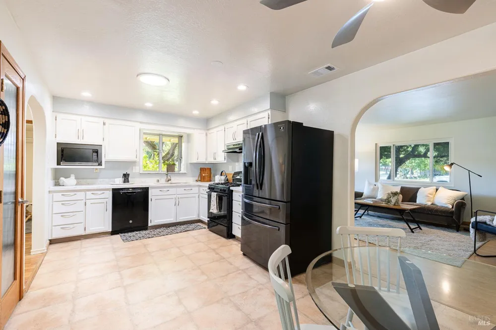 3596 Idlewild Avenue Napa, CA 94558