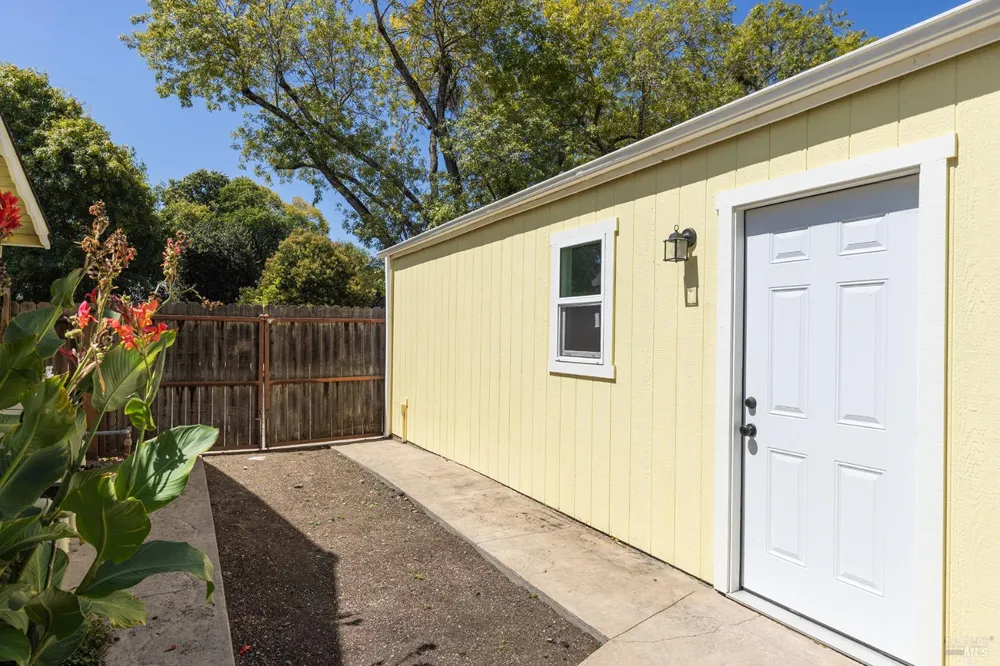 3596 Idlewild Avenue Napa, CA 94558