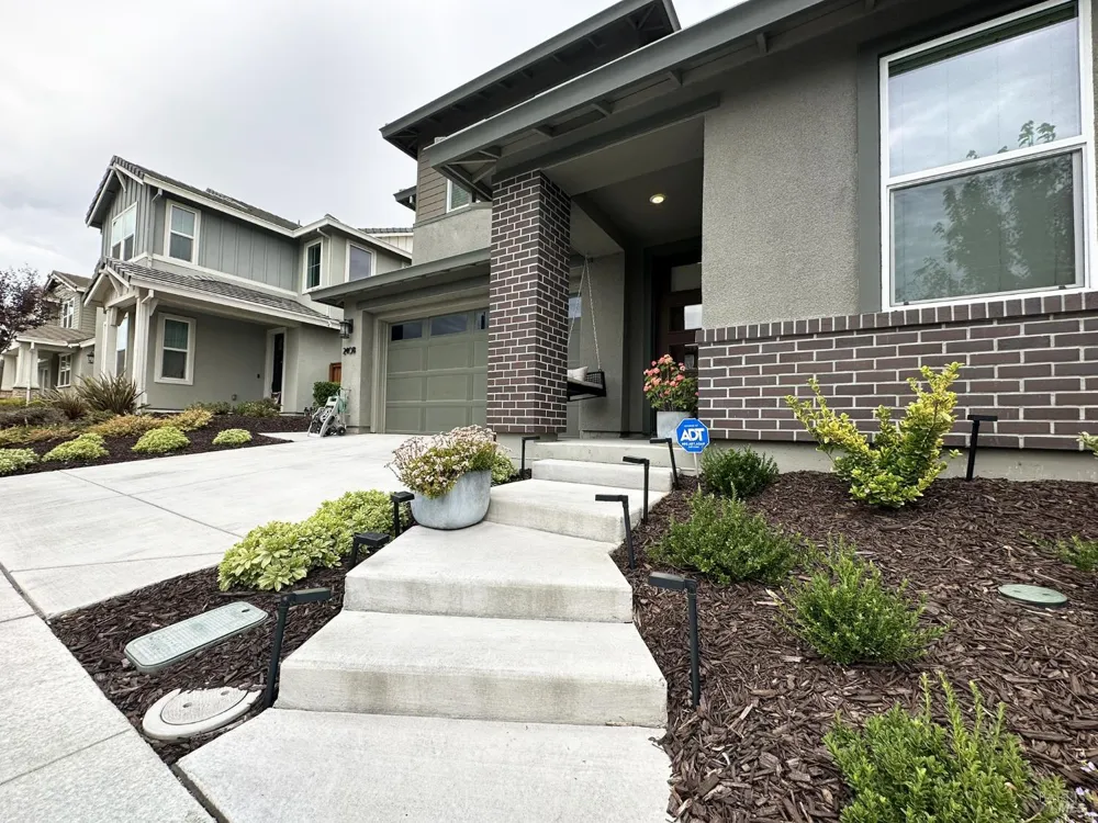 2408 Azure Place Fairfield, CA 94533