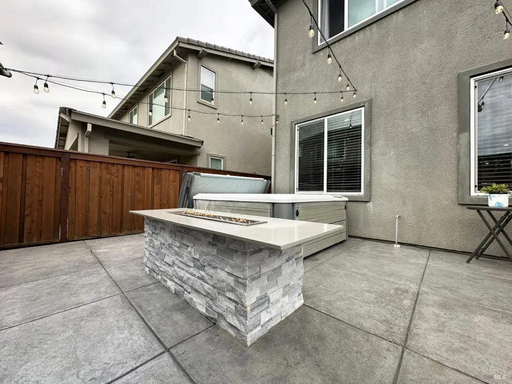 2408 Azure Place Fairfield, CA 94533