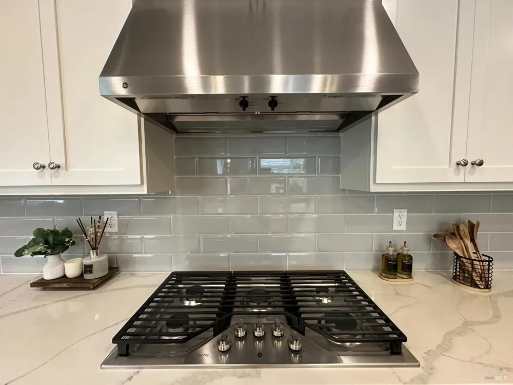 2408 Azure Place Fairfield, CA 94533