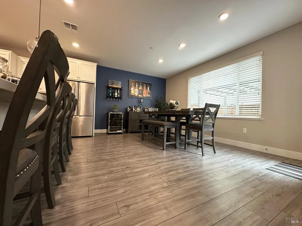 2408 Azure Place Fairfield, CA 94533