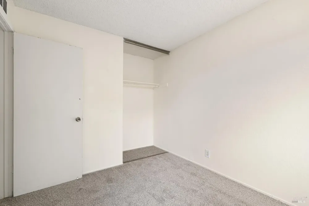 166 Delta Circle Vallejo, CA 94589