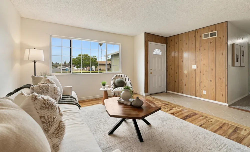 166 Delta Circle Vallejo, CA 94589