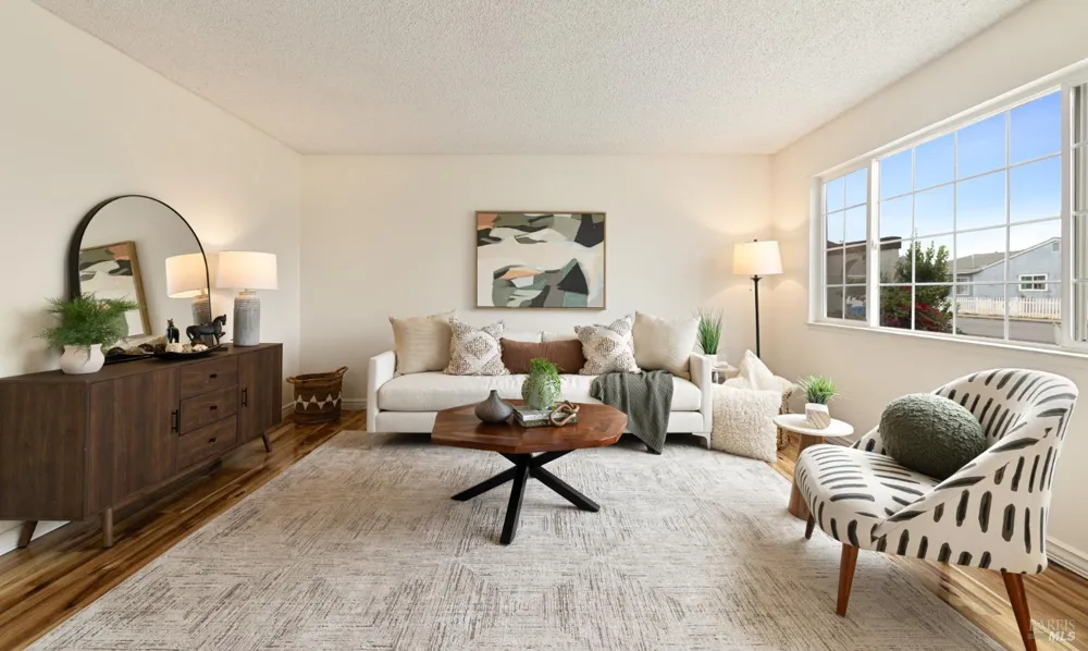 166 Delta Circle Vallejo, CA 94589