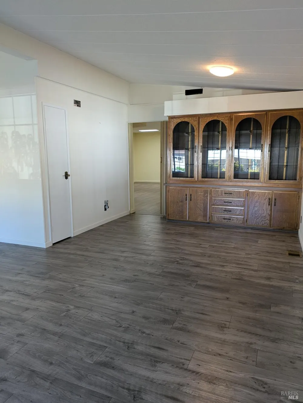61 Somerset Drive Santa Rosa, CA 95401