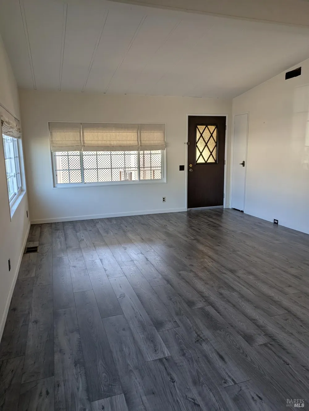 61 Somerset Drive Santa Rosa, CA 95401