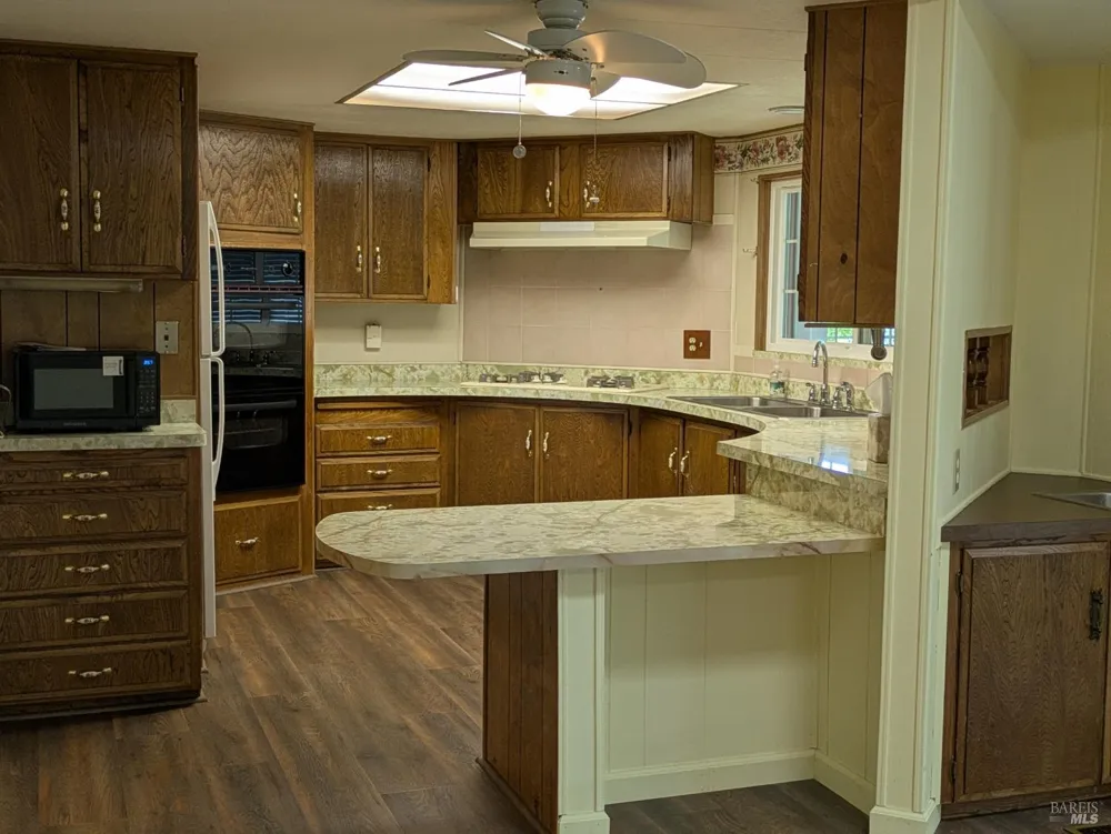61 Somerset Drive Santa Rosa, CA 95401