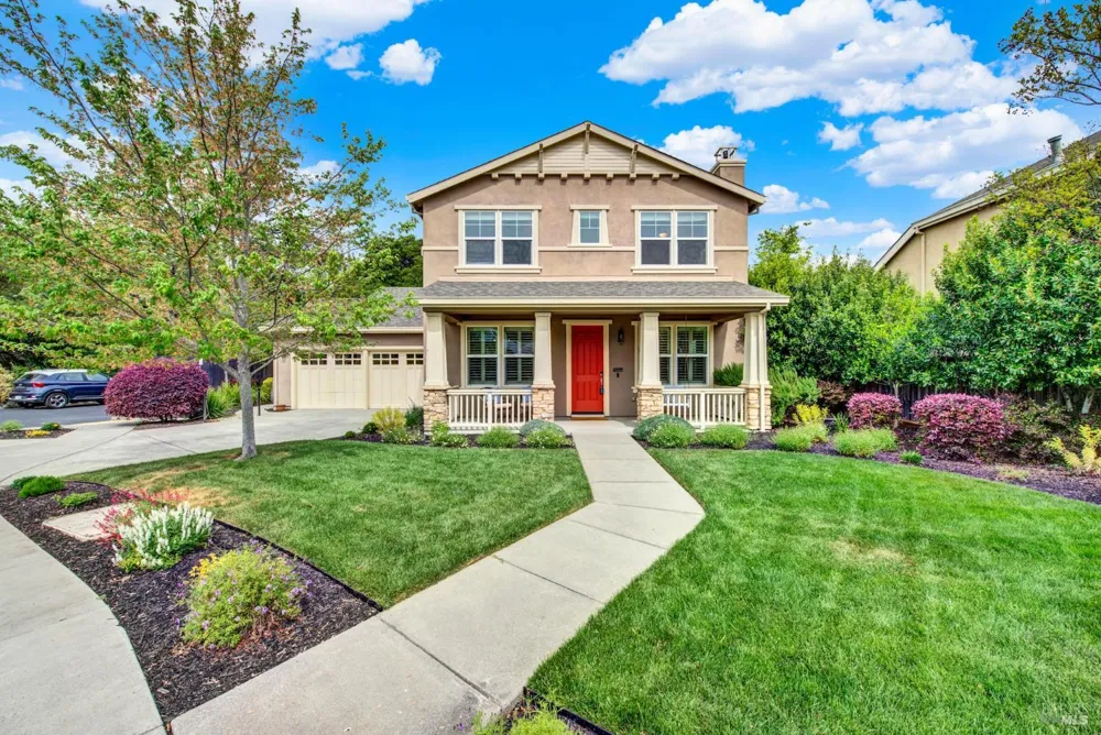 18 Riverton Court Napa, CA 94558