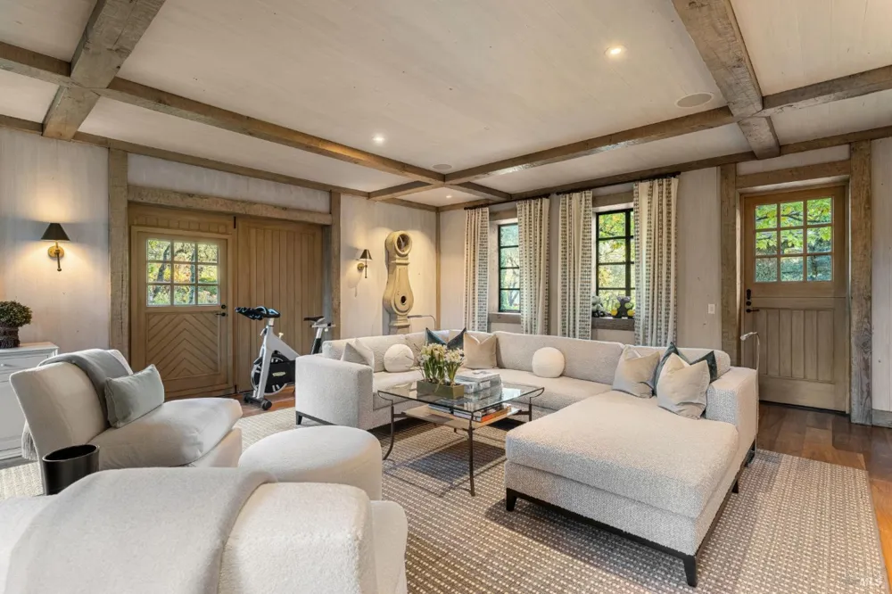 40 Long Ranch Road St. Helena, CA 94574