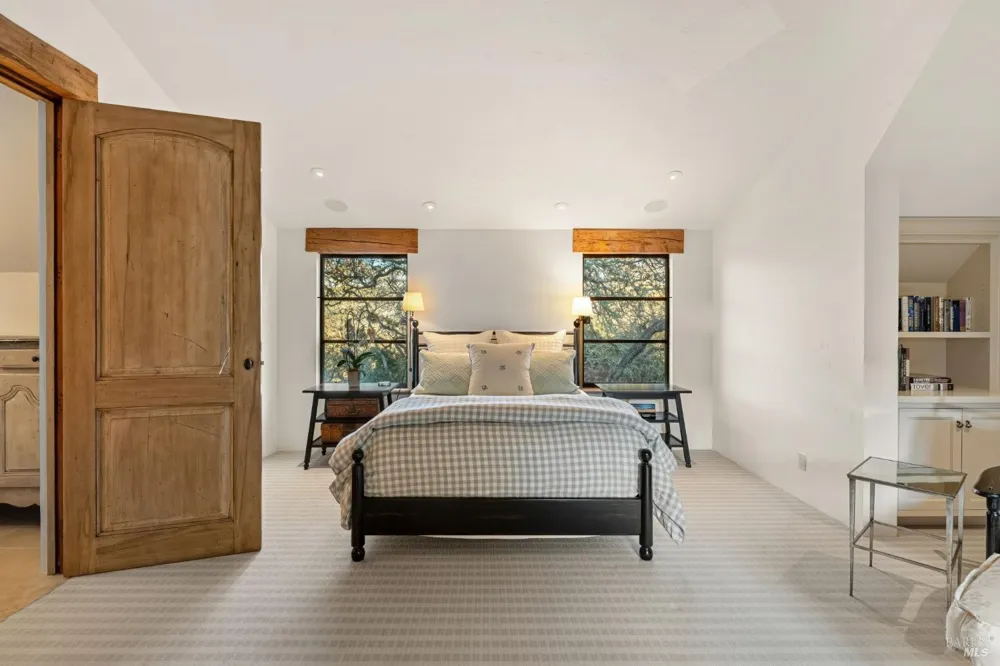 40 Long Ranch Road St. Helena, CA 94574