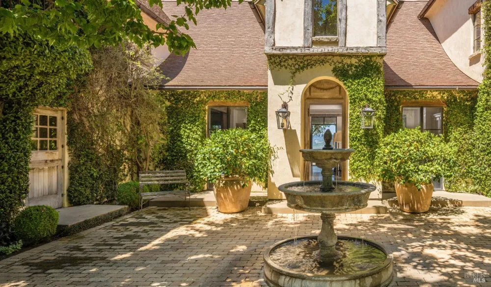 40 Long Ranch Road St. Helena, CA 94574