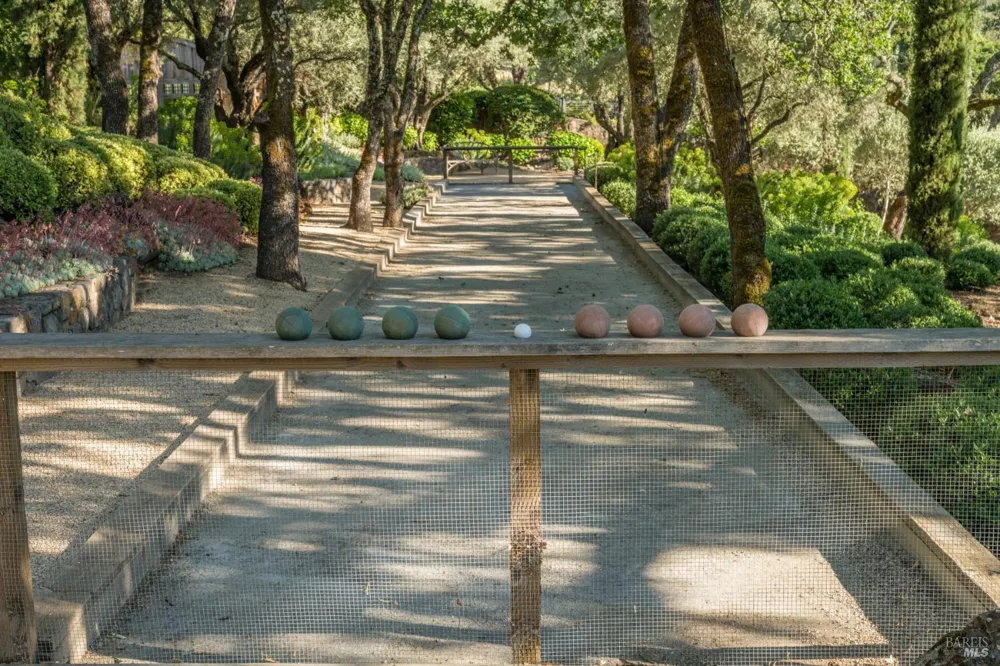 40 Long Ranch Road St. Helena, CA 94574