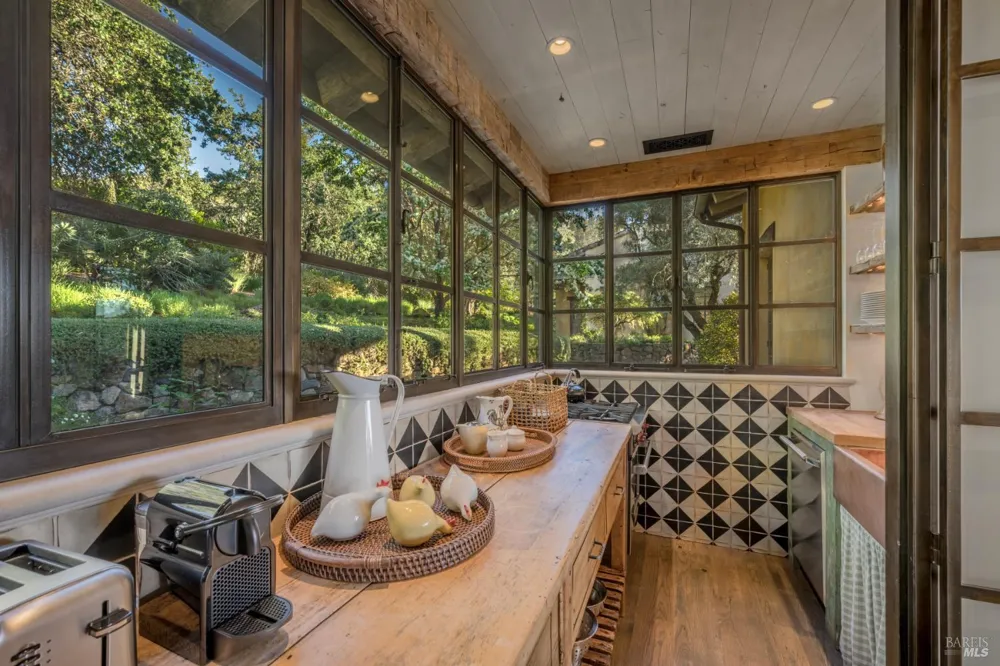 40 Long Ranch Road St. Helena, CA 94574