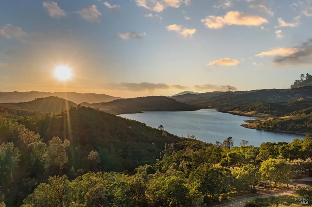 40 Long Ranch Road St. Helena, CA 94574
