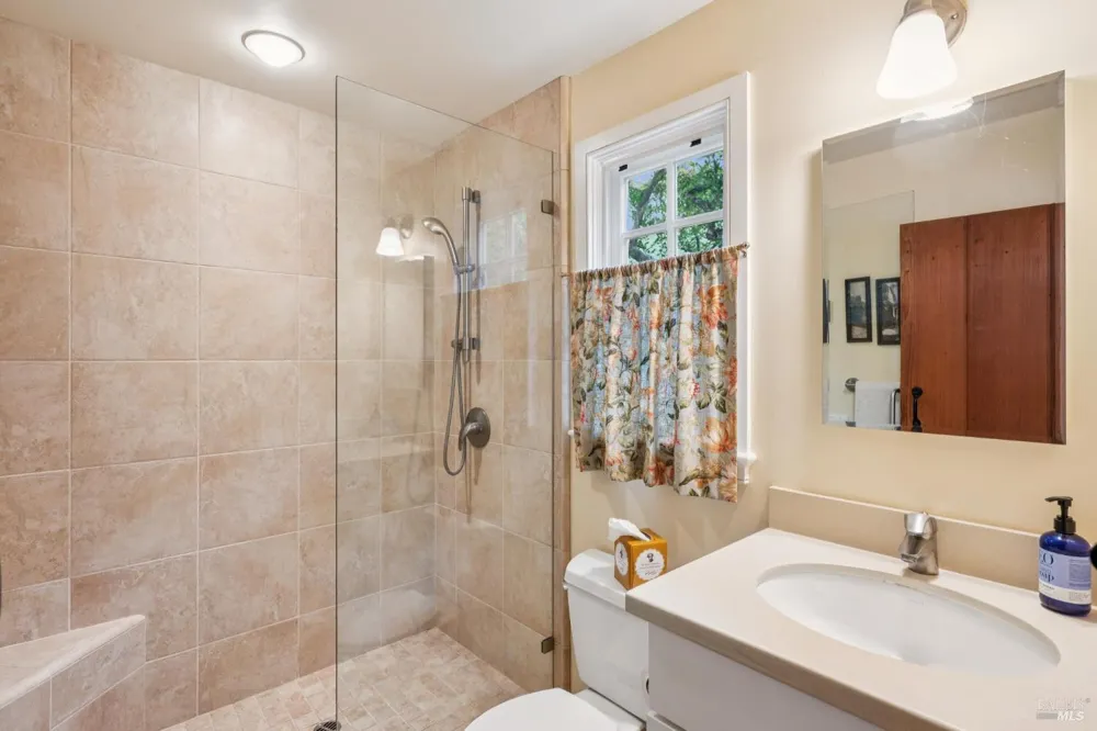 6 Cameron Street Inverness, CA 94937