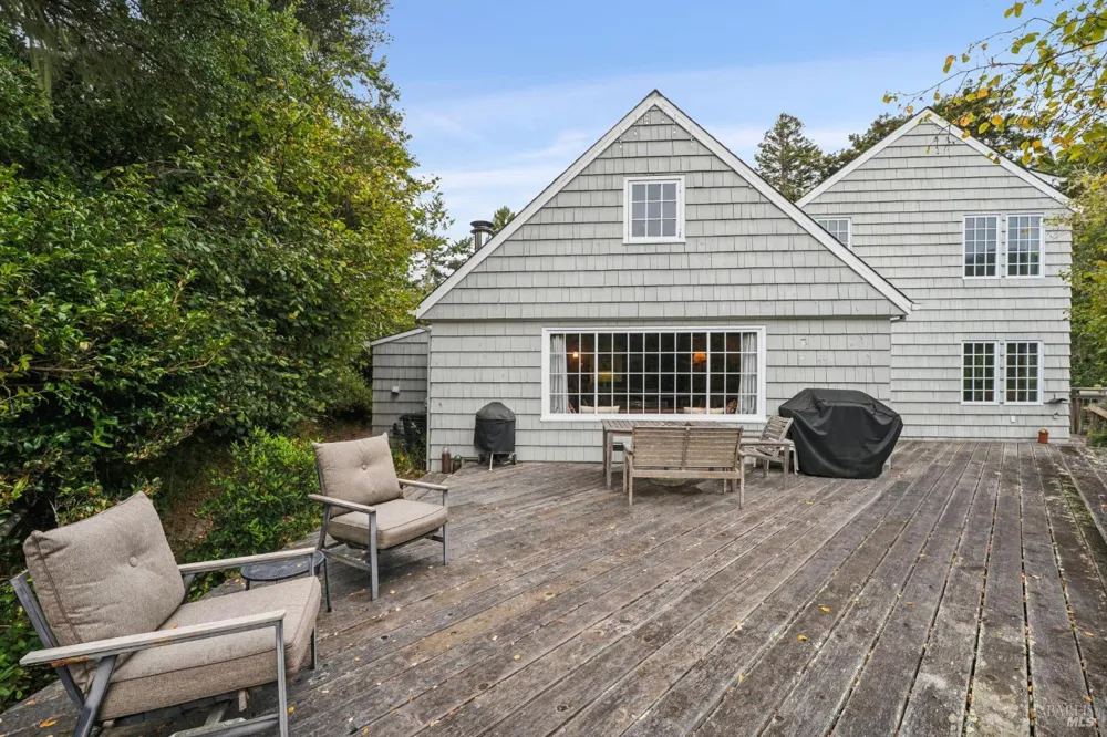 6 Cameron Street Inverness, CA 94937