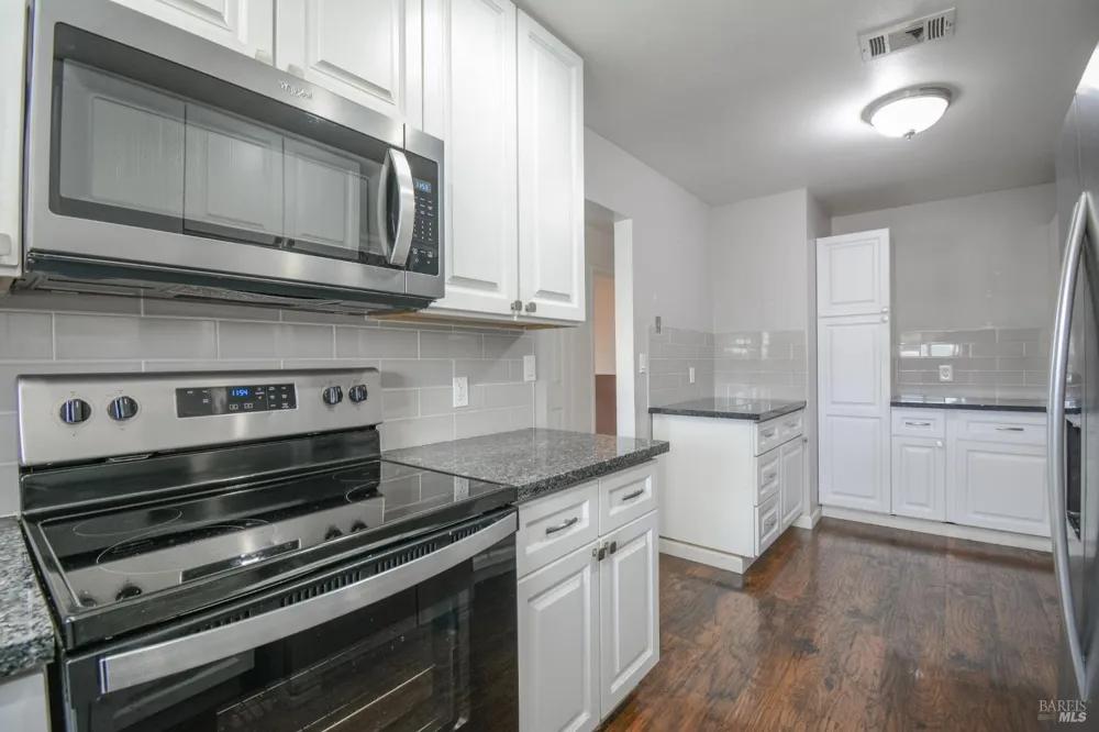 525 Sierra Drive Dixon, CA 95620
