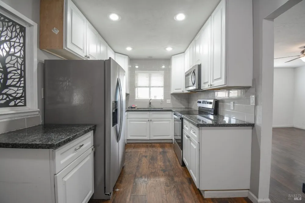 525 Sierra Drive Dixon, CA 95620