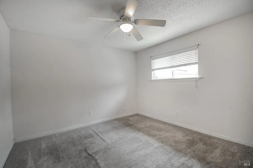 525 Sierra Drive Dixon, CA 95620