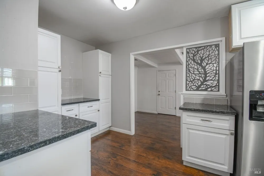 525 Sierra Drive Dixon, CA 95620