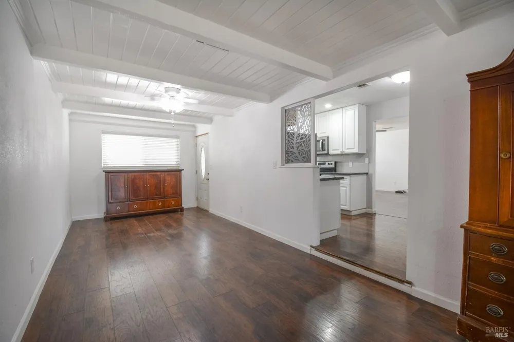 525 Sierra Drive Dixon, CA 95620